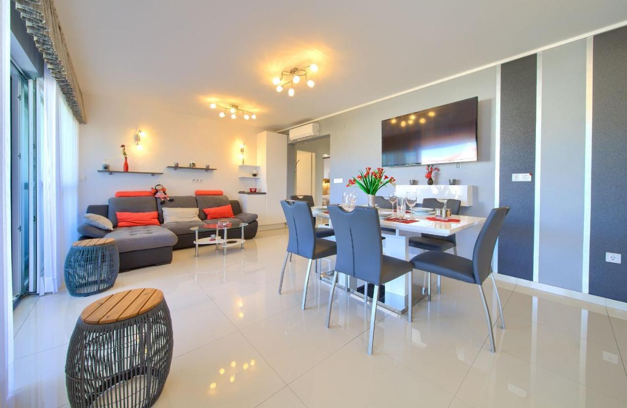 Apartment Crystal Aura Malinska Zewnętrze zdjęcie
