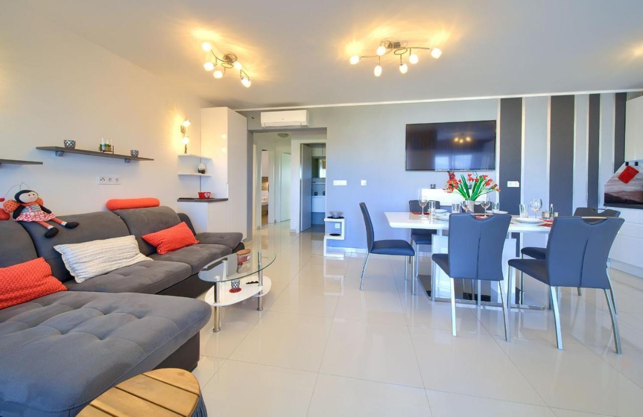 Apartment Crystal Aura Malinska Zewnętrze zdjęcie