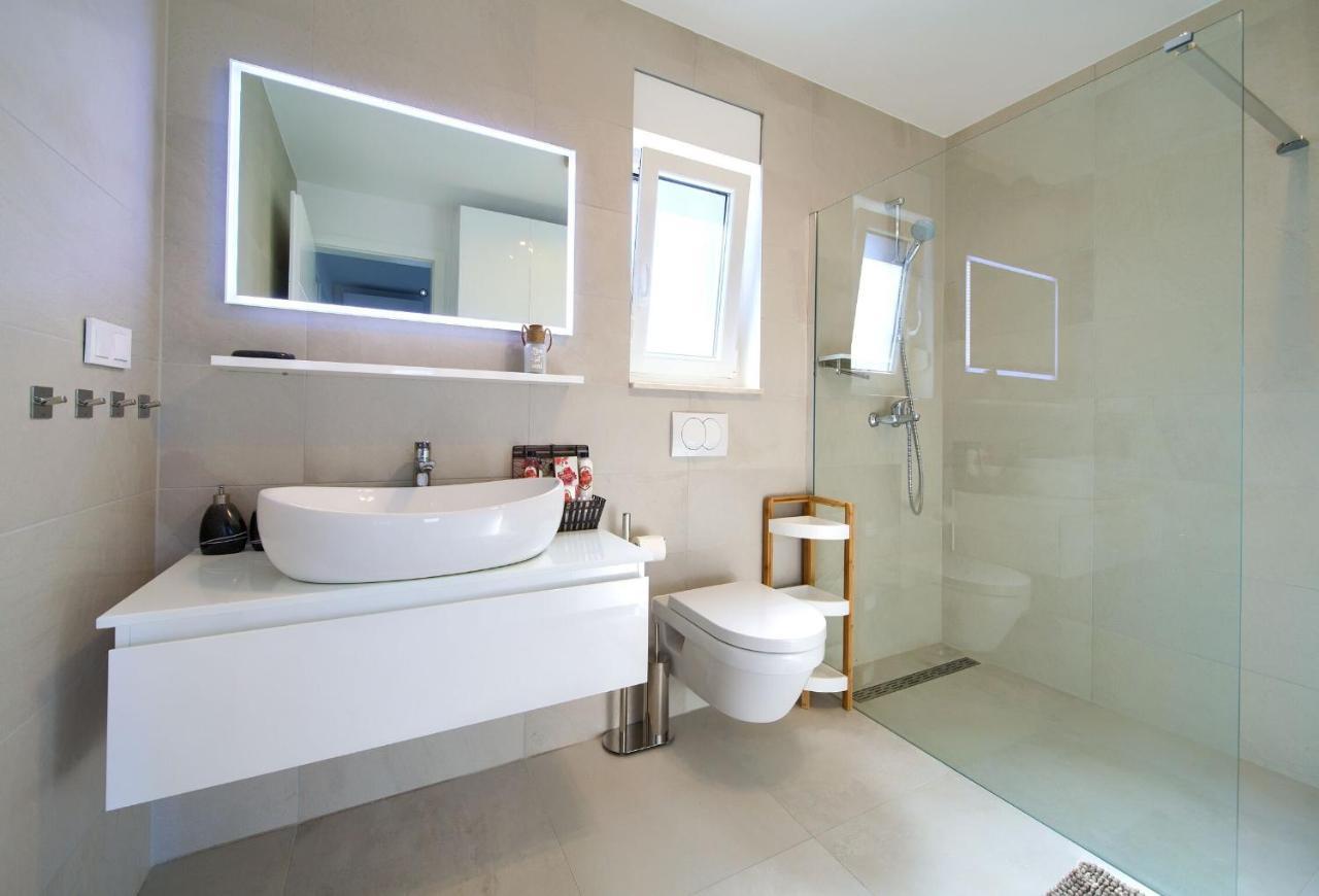 Apartment Crystal Aura Malinska Zewnętrze zdjęcie