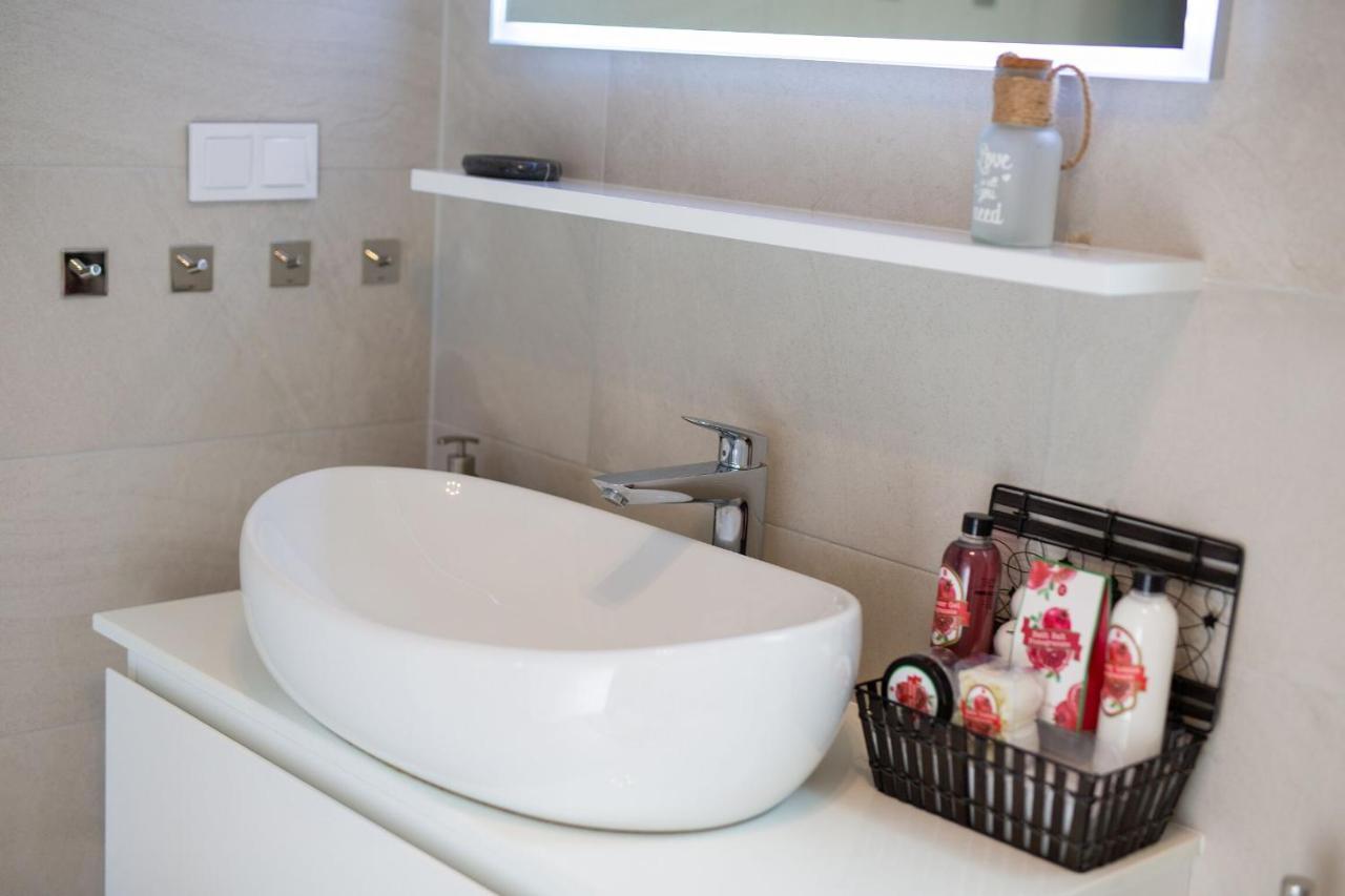 Apartment Crystal Aura Malinska Zewnętrze zdjęcie