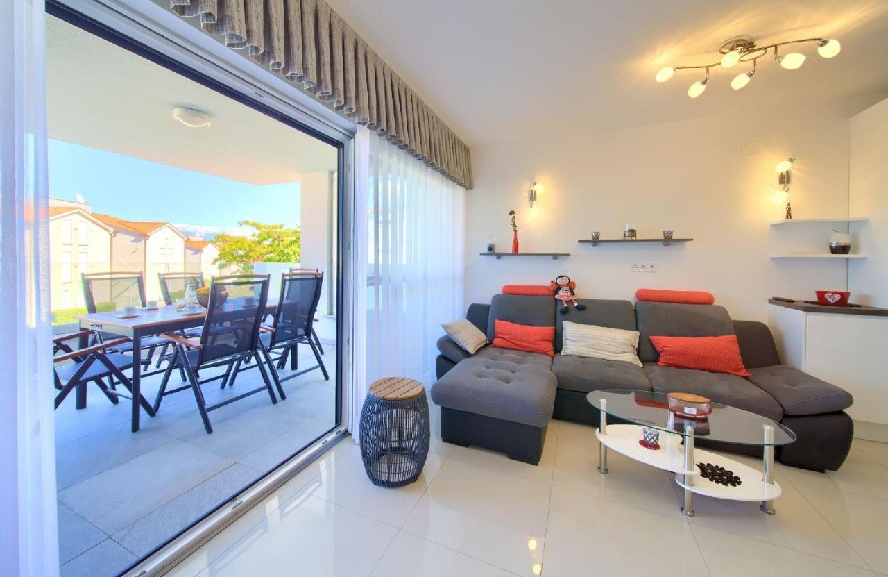 Apartment Crystal Aura Malinska Zewnętrze zdjęcie